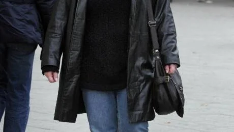 Det är absurt att kyrkan ska ha kvar den myndighetsutövning som vigselrätten innebär, tycker Annamaria Bauer, ordförande för RFSL på Gotland och borgerlig vigselförrättare. Foto: Bengan Zettergren