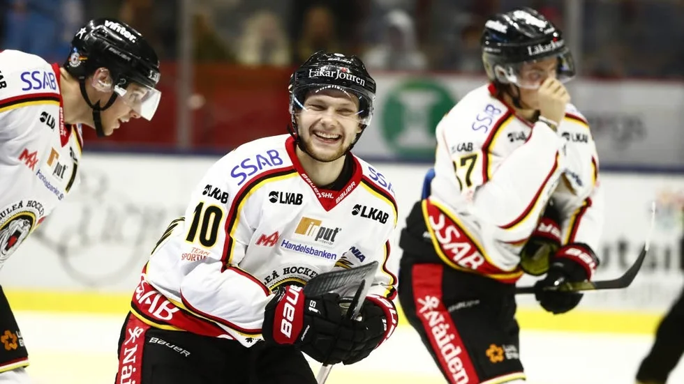 Klassmål. Einar Emanuelsson stod för en riktig delikatess när han gav Luleå ledningen.