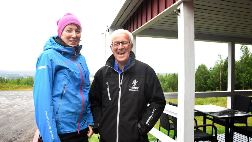 Brett utbud. "Vi försöker hålla nere kostnaderna så att alla ska ha råd. Många aktiviteter är dyra idag och vi vill därför ha ett brett utbud så att man inte ska behöva vara med i flera föreningar", säger Sofi Bergdahl och Urban Sundbom är glad att hon finns med i styrelsen.