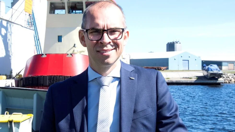 UPPRÖRD. Niklas Nordström rasar över Naturvårdsverket. "De ser på tillvaron genom ett sugrör", säger kommunalrådet.