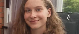 14-åriga Julia ställer ut sin konst i augusti