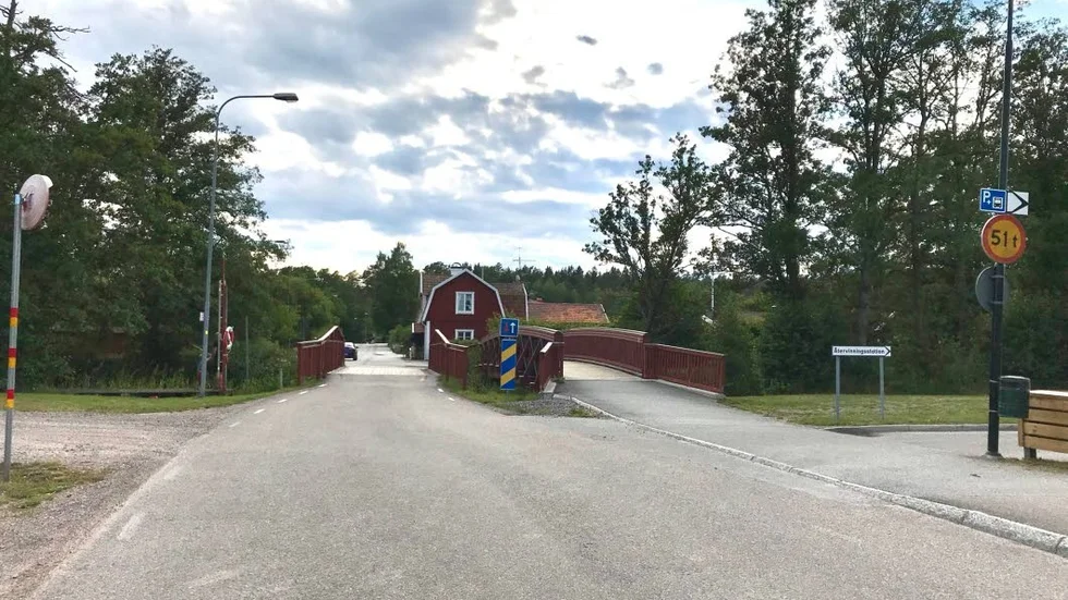Insändarskribenten är skeptisk till att infart västra Trosa kommer att lösa trafiksituationen på ett hållbart sätt.