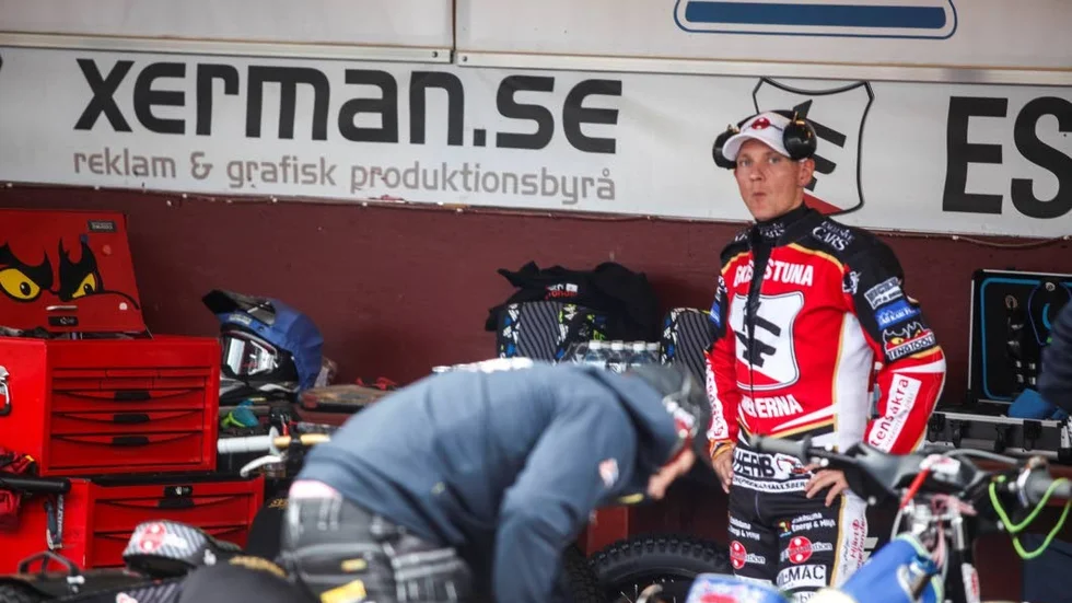Fredrik Lindgren lämnar Smederna när kontraktet går ut efter den här säsongen.