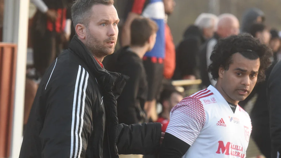 Målillas tränare Johan Hägg fick glädjas åt tre poäng i derbyt mot Virserum.