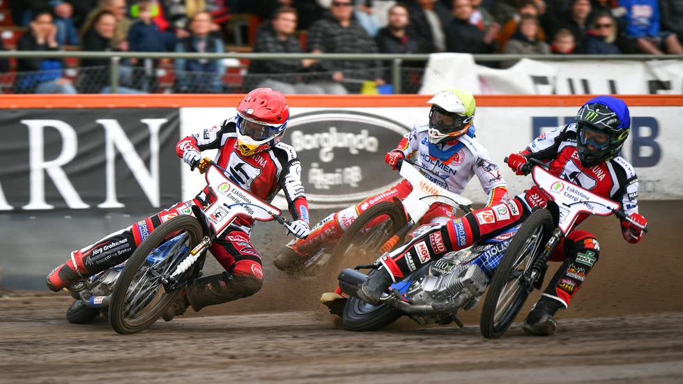 Robert Lambert och Dan Bewley showade inför sin nya hemmapublik.