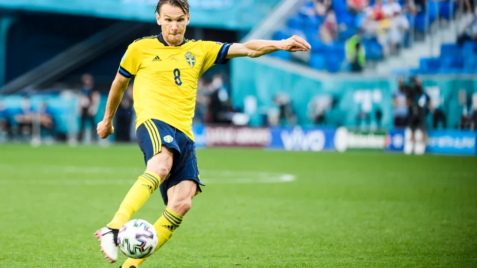 Albin Ekdal har en känning.