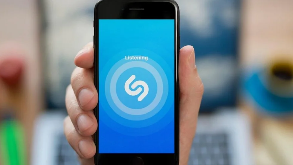 Musikappen Shazam används till att identifiera låtar som spelas av någon annan än användaren. Arkivbild.
