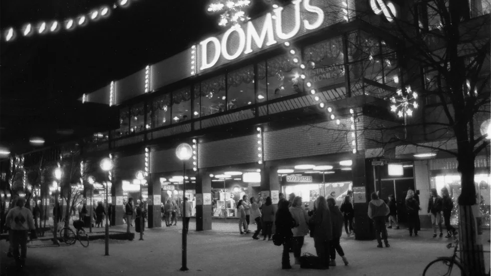 Domus-huset i centrala Skellefteå. Bilden är troligen från 80-talet.