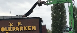 Kritik mot att äldre kiosk revs i parken: "Man måste kunna bevara"