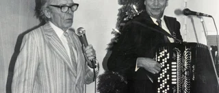 Mötet med den legendariske schlager- och vissångaren Harry Brandelius blev minnesvärt för lokalreportern