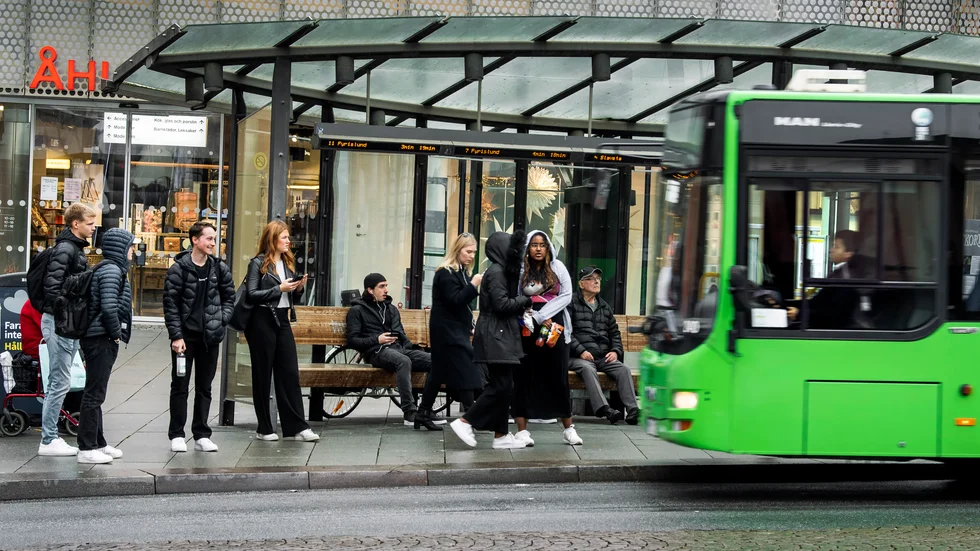 Vad lyssnar du på, busschauffören? 