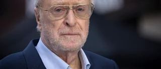Michael Caine backar om sin pensionering