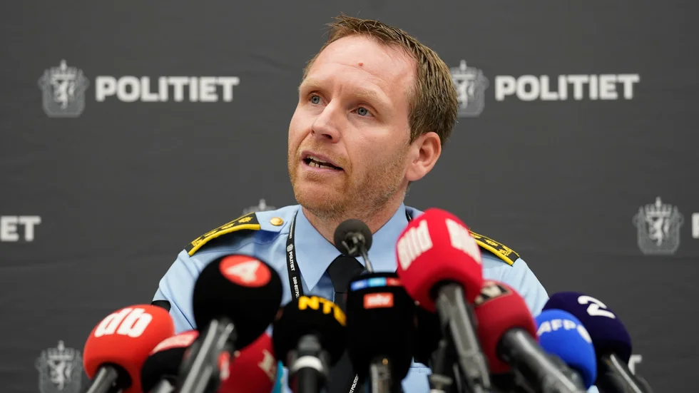 Per Thomas Omholt vid fredagens presskonferens.