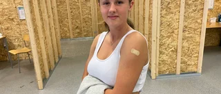Covidvaccinering bland Motalas unga: "Jag vill dra mitt strå till stacken"