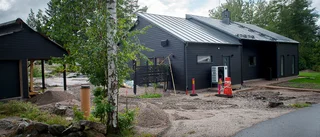 Topptjänsteman tvingas betala 110 000 för husbygge – stred mot flera byggregler