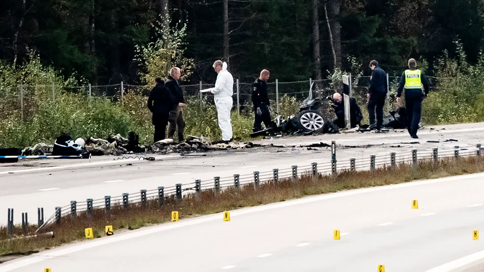 Polisens kriminaltekniker och utredare dagen efter dödsolyckan utanför Markaryd. Arkivbild.