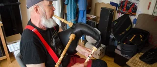 Börs Anders driver Nyköpings enda säckpipeverkstad