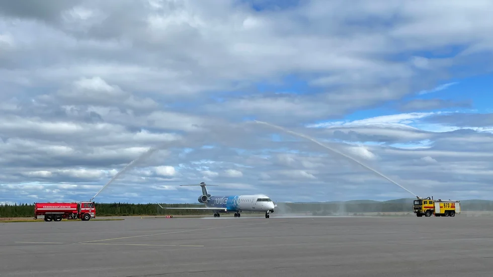 Flybolaget Nordica får ett bränslekostnadstillägg på drygt 3,7 miljoner för andra kvartalet.