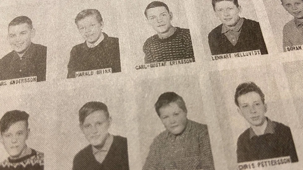 Kuriren för 25 år sedan: Klass 2 A i Vingåkers kommunala realskola läsåret 1963-64. Tack vare eleven Göran Persson har klassen blivit berömd. De flesta minns Göran som en duktig elev och en bra kompis.