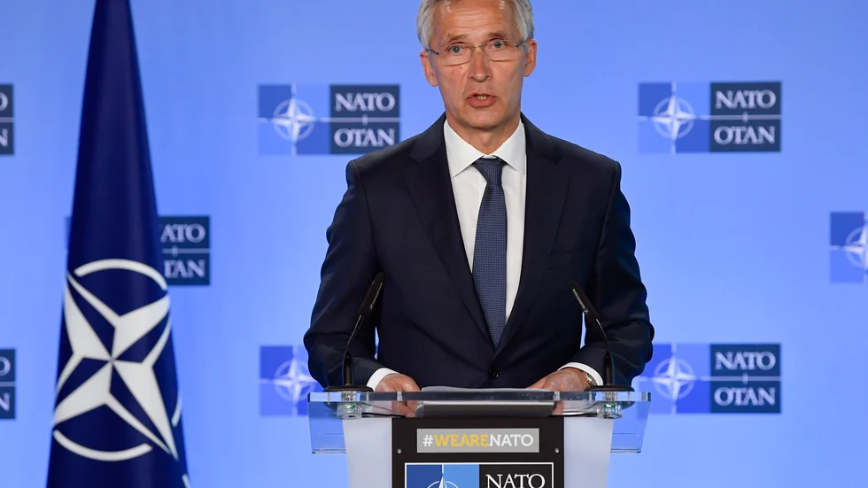 En tydlig majoritet av Sveriges riksdag har ställt sig bakom att det bör införas en Natooption i Sveriges säkerhetspolitiska linje, skriver Pål Jonson och Hans Wallmark. På bilden Natos generalsekreterare Jens Stoltenberg. 
