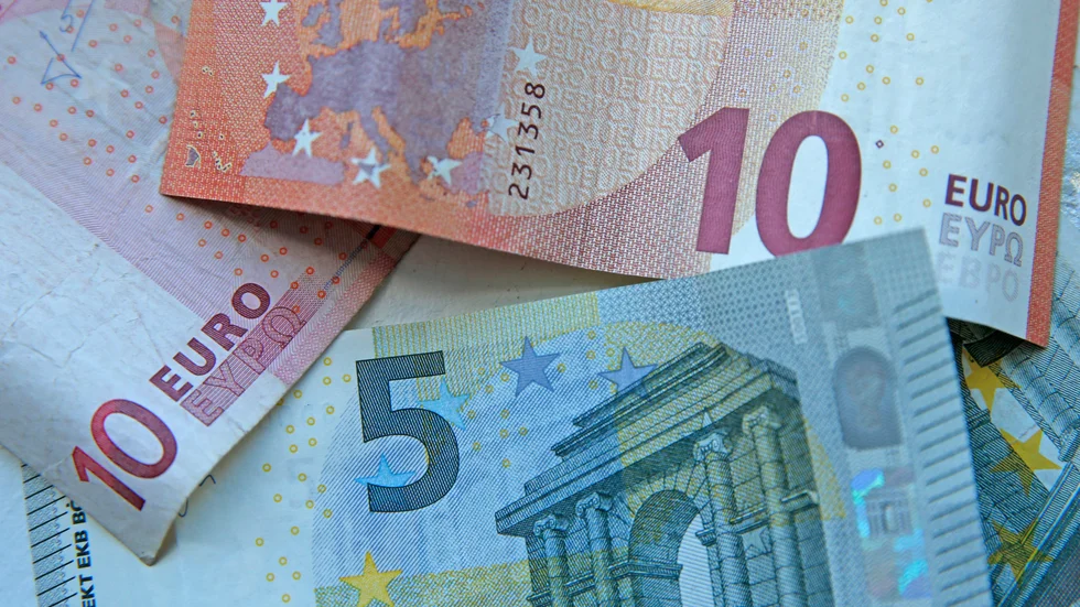 Anställda hos det utländska entreprenörsföretaget tvingades återbetala en del av lönen strax efter att de fått den, enligt anklagelserna. Nu bryter NCC med det utpekade företaget vid Västlänken-bygget. Arkivbild.