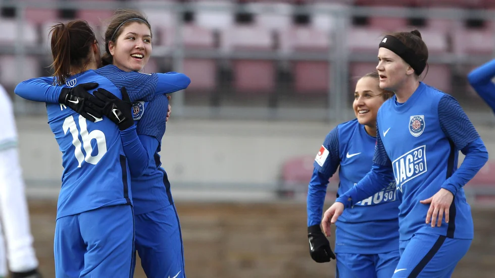 Eskilstuna United är klart för cupfinal efter att Umeå besegrades med 4–2.