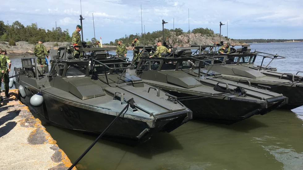 Kustjägare på stridsbåt -90 besökte Femörefortet.