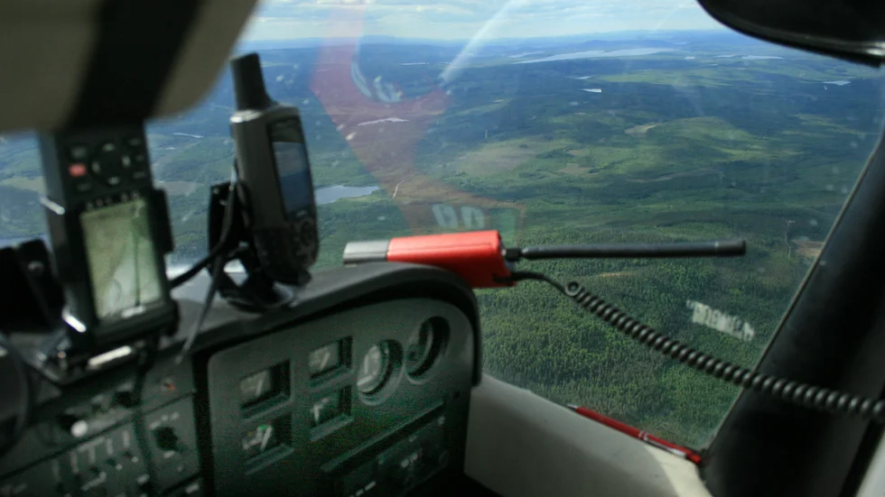 Brandflyget har avslutat kvällens flygning och startar igen på de tre slingorna i Norrbotten imorgon klockan 11. 