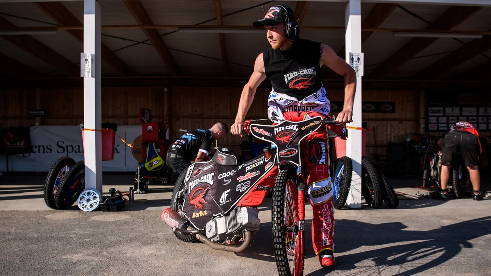 Timo Lahti har ett snitt som är 0,700 högre än Mathias Thörnblom i elitserien. Det säger lite om Lahtis slagstyrka i allsvenskan.