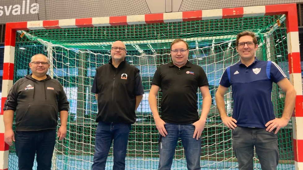 De fyra största Rosvallaföreningarna har satt upp ett gemensamt mål inom de flesta områden. Kecke Lundh i Onyx, Nyköpings SK:s Magnus Idebro, IFK Nyköpings Björn Fredlund och Patrik Berglin i Nyköpings BIS var nöjda.
