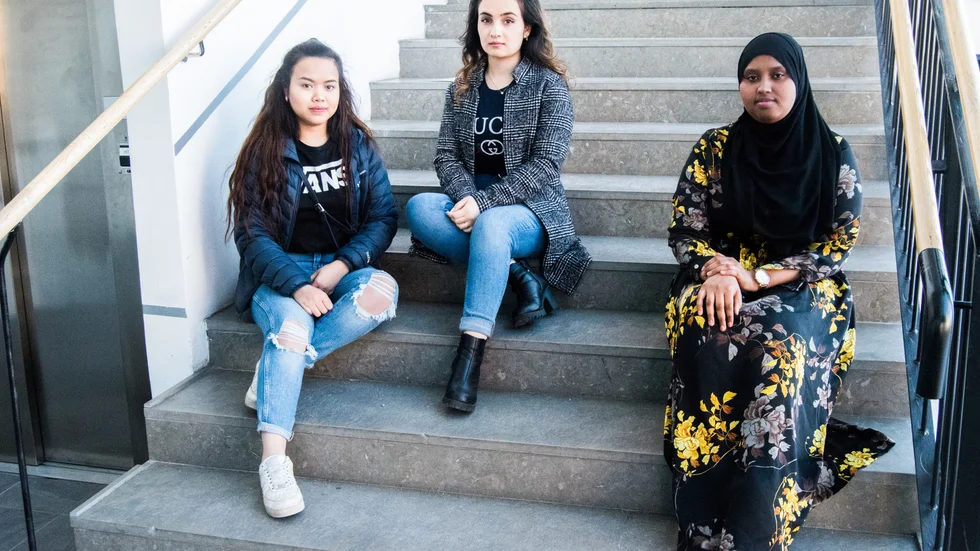  Zin Mar Win, Soraya Barati och Mandeeq Samatar hade sett fram emot att åka studentflak. Men det kommer de inte att få göra.