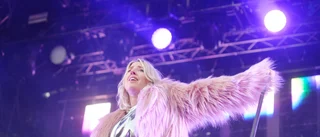 Recension: Veronica Maggio bjöd in till glittrig hemmafest 