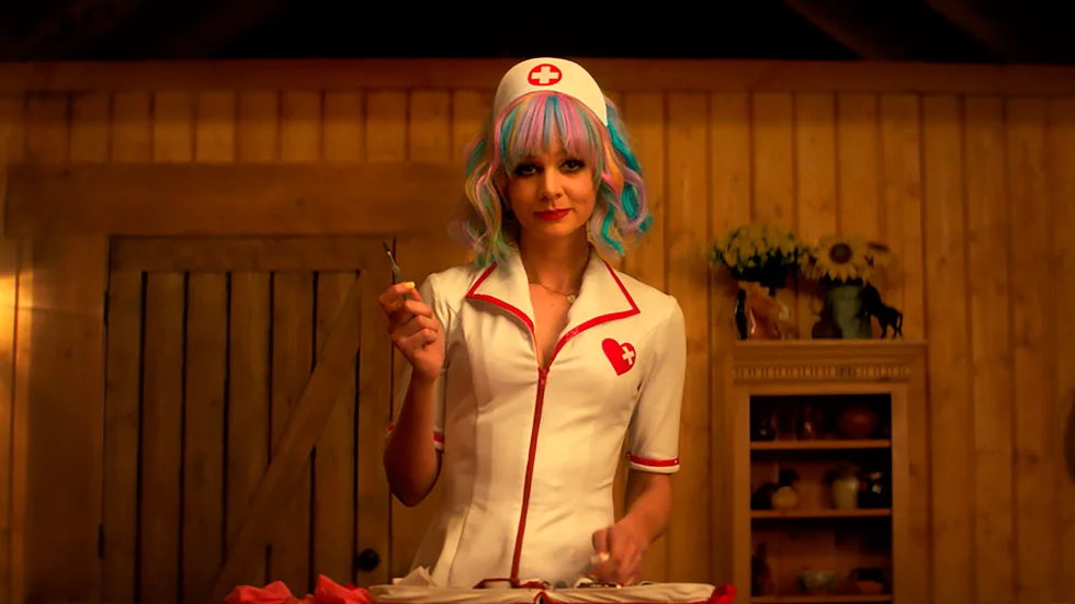 Carey Mulligan spelar huvudrollen i det briljanta hämnddramat "Promising young woman". Pressbild.