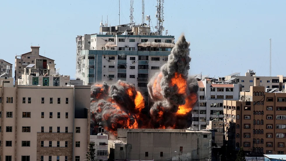 Mediebyggnaden Jala Tower i Gaza bombades på lördagen av Israel. Bland andra al-Jazira och nyhetsbyrån AP har sina kontor i byggnaden.
