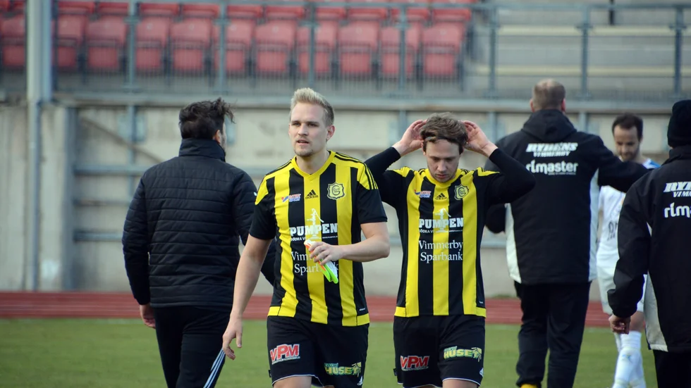 Ola Lindblom gjorde två mål för Gullringen senast.