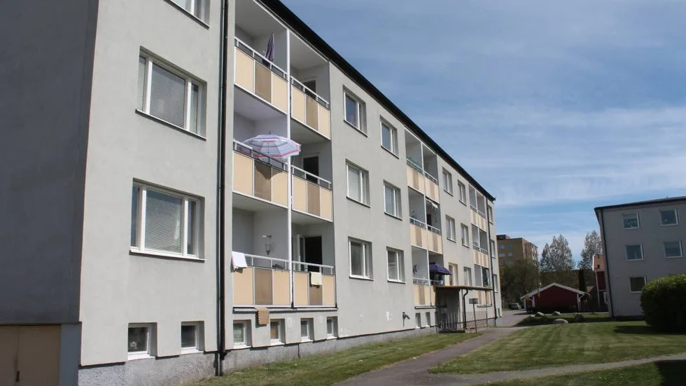 Ett flertal hyreshus på Prinsgatan ingår i affärsuppgörelsen när Egirs Fastigheter AB köper av Wetternhus AB.