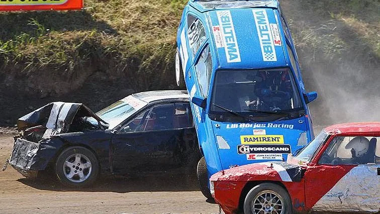 STÖRSTA LÄGRET. Helgens juniorläger i folkrace hos SMK Motala är det största någonsin, med 75 deltagare.