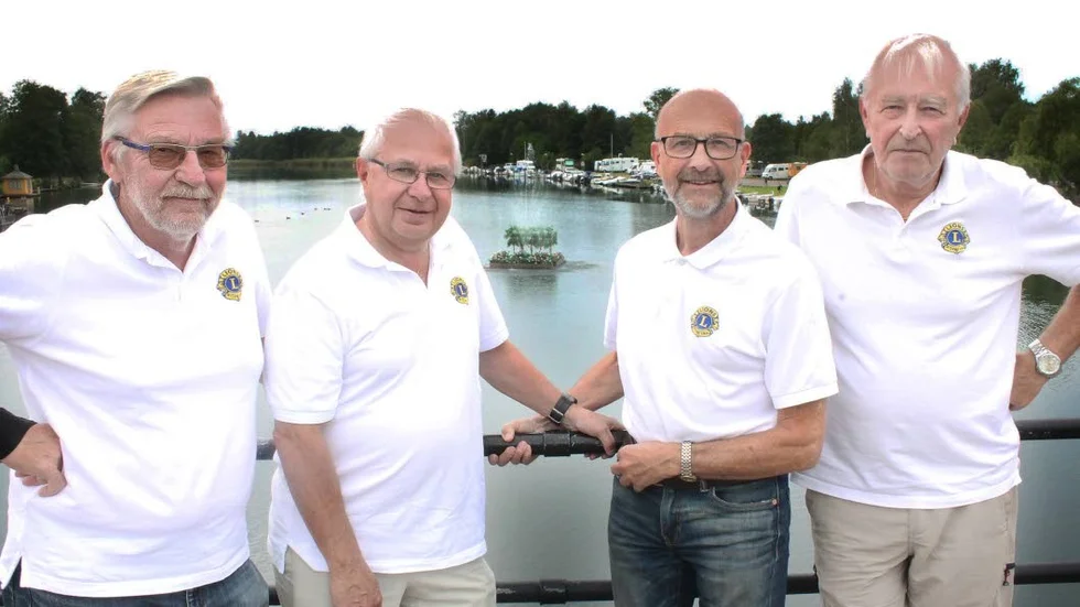 Kent-Willy Brandt, Rolf Ström, Torbjörn Andersson och Per-Arne Persson hos Lions Borensberg.