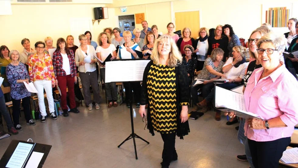 Damkören har vårkonsert i Hörsalen.