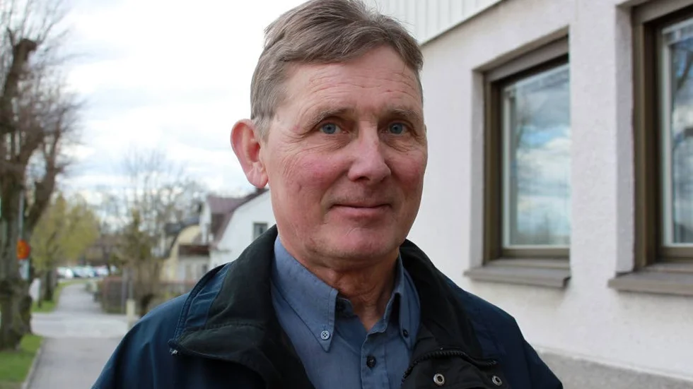 På torsdagen blev det klart att Ove Carlenskog säljer sitt företag Vimmerbyhus till tre anställda.
