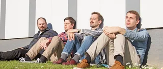 The Slow Summits återupprättar indiepopen