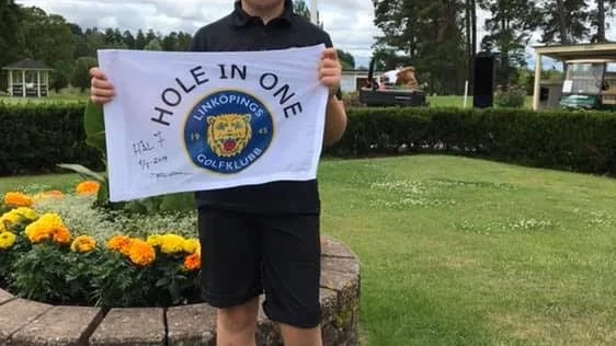 Malte Klintåker, snart 10 år och numer en Hole-In-One spelare.