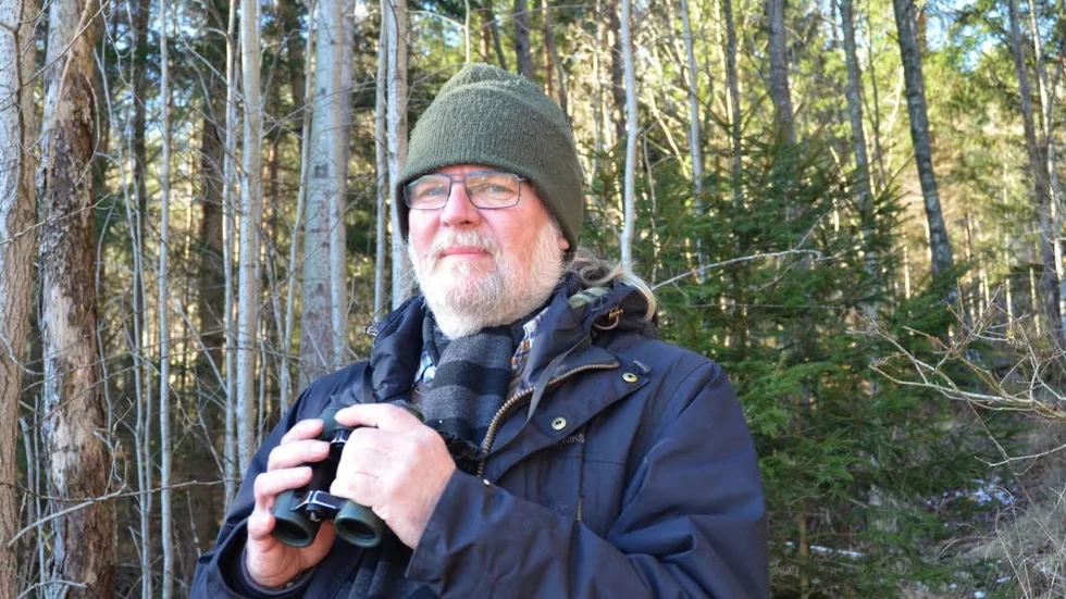 Höll ögonen öppna. Fågelskådaren Magnus Kasselstrand var en av dem som hjälpte till att leta fåglar den gångna helgen.