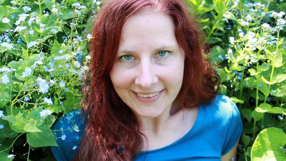 ”Det har varit fantastiska år”, säger Kajsa Holst, som nu lämnar Astrid Lindgrens Näs för att leda ett nytt trädgårdsprojekt. Den här gången på Norrvikens Trädgårdar. Foto: Rebecca Forsgren Malmström