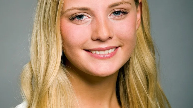 Melinda Svensson var Lucia i Vimmerby 2016. Vem det blir i år har du möjlighet att påverka.