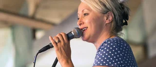 Louise Hoffsten gästar årets nostalgiafton