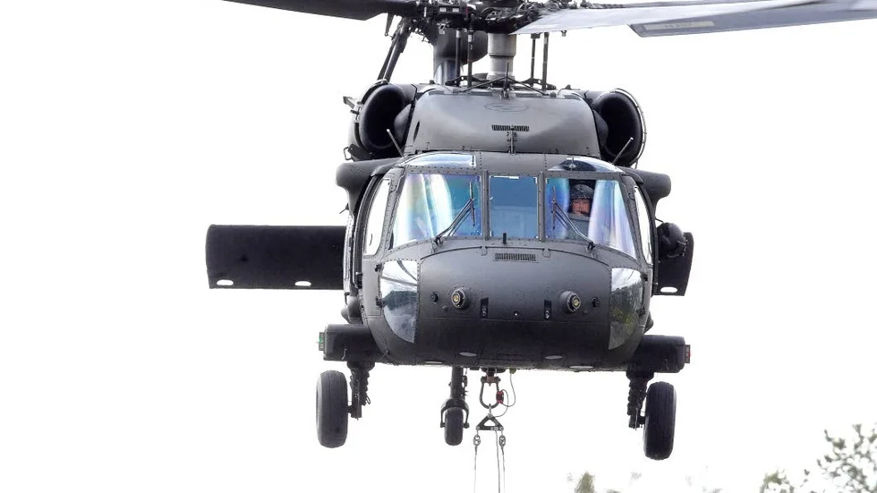 Det krävs en speciell utbildning för att kunna vattenbomba med en helikopter.