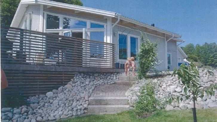 Ett hus som detta kan tänkas kosta 4,3 miljoner kronor, beräknar Derome hus.