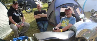 300 motorcyklister samlades i Horn