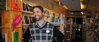 Joel vill minska de digitala klyftorna